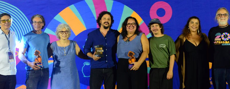 A equipe de A Arte de Morrer ou Marta Díptero Braquícero