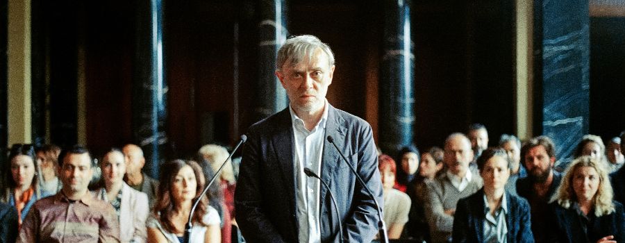 Yellow Letters, de İlker Çatak